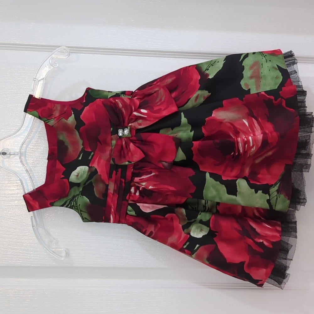 GORGEOUS 😍 3T Dress!!